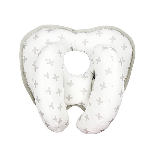 Cómoda Almohada Para El Reposacabezas Del Asiento Infantil Del Coche. Diseño Ergonómico Para Una Mayor Comodidad Y Sujeción Durante Los Viajes Largos.