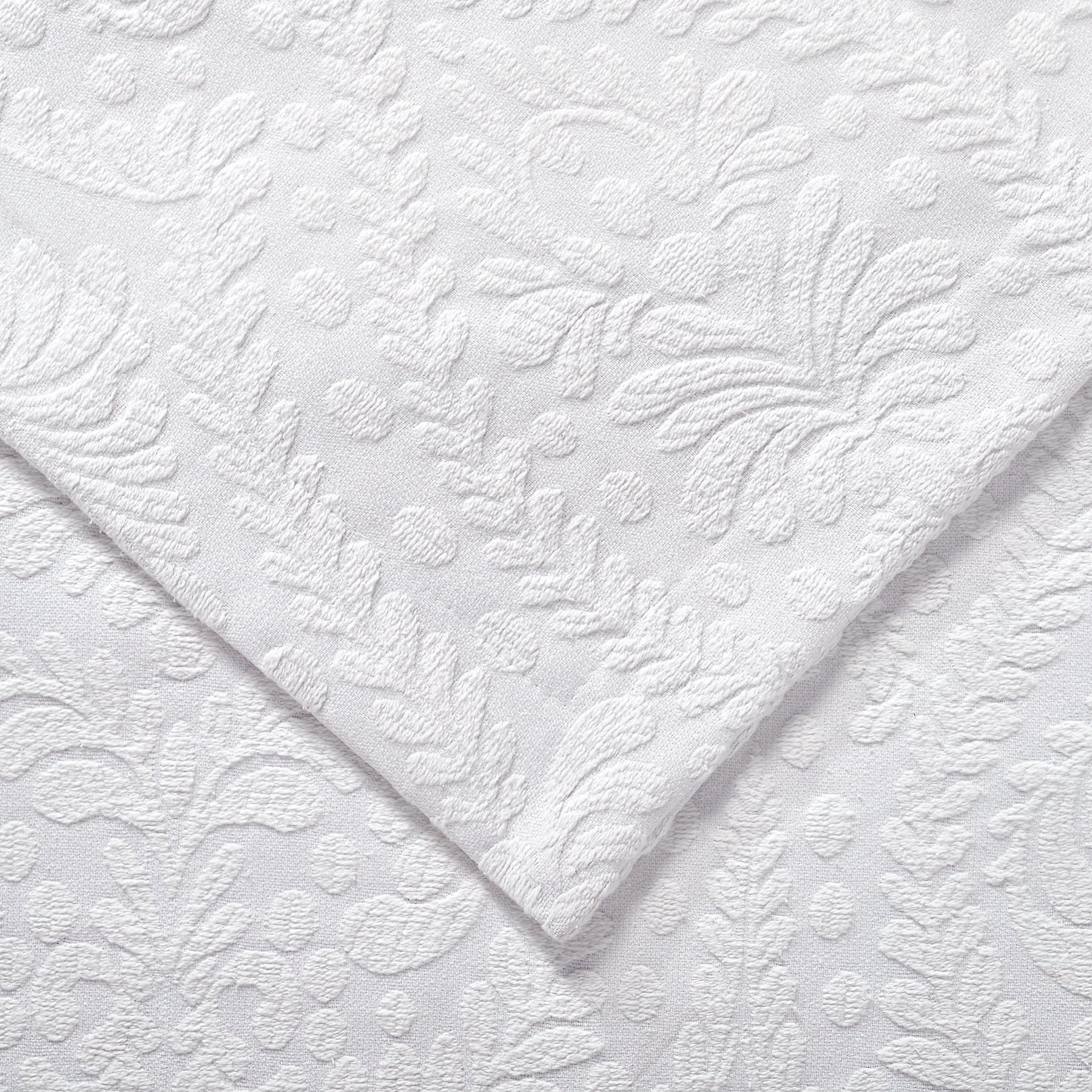 Superior 3 Piece Aspen Cotton Blend White Bedspread Set, Full