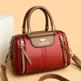 thumbnail image 2 of Bolsos de hombro tipo bandolera de lujo genuinos para mujer, bolsos de mano informales de diseñador para mujer, bolsos y carteras de cuero suave de calidad Boston, 2 of 5