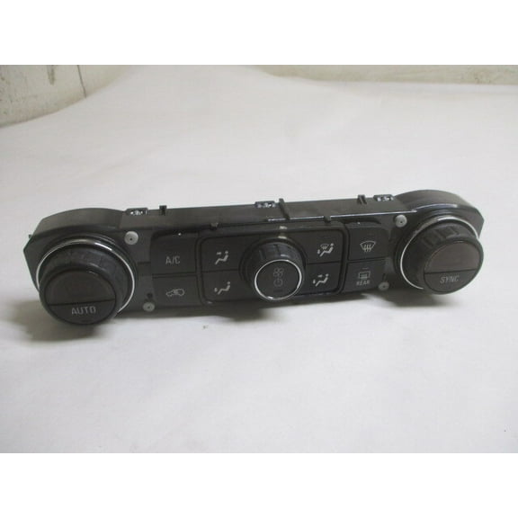 Pre-Owned GMC Terrain Sierra 3500 Automatic Climate AC Heater Control OEM LKQ - Verify Specific Vehicle Fitment In Description - (Good)