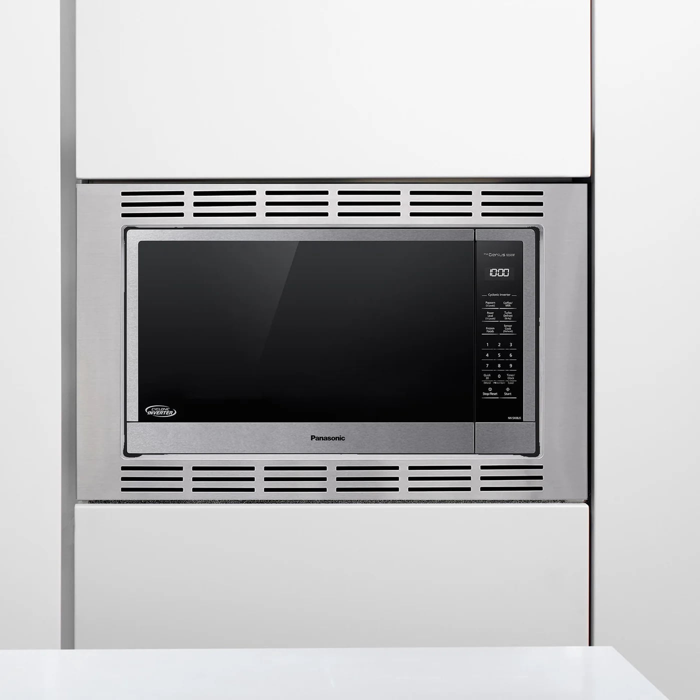 Restored Panasonic NN-SN98JS 2.2 cu.ft. Countertop Microwave with Cyclonic Wave Inverter (Refurbished)