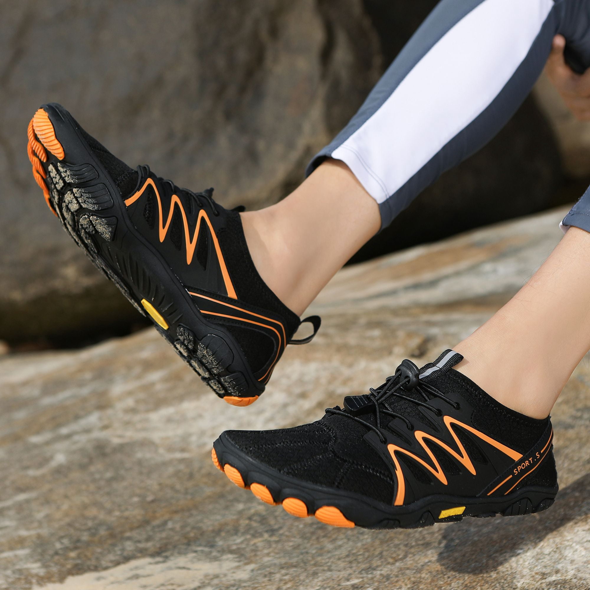 BERANMEY Barefoot Shoes for Women & Men Wide Toe Box Hiking Water Shoes Non-Slip Breathable Swim Surf Shoes for Beach Pool Aqua Running & Walking Fast Drainage & Waterproof Design