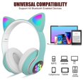 thumbnail image 4 of Auriculares Bluetooth KERHAND para niños con orejas de gato LED, color verde, 4 of 7