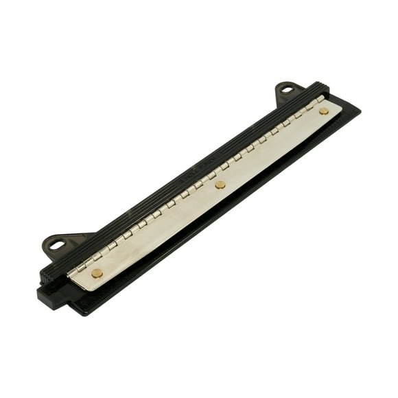 Swingline Portable 3 hole Paper Punch