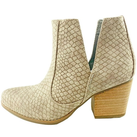 

NOT RATED Adult Female Tarim Boots Color: Taupe Size: 9