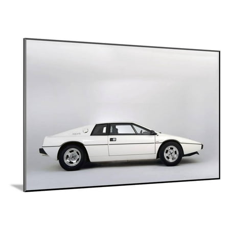 Lotus Esprit Submarine Lotus Esprit 1977 from the James Bond film The Spy Who Loved Me Wood Mounted Print Wall Art By Simon Clay ()