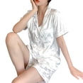 thumbnail image 1 of Pijamas De Seda De Hielo Conjunto De Pantalones Cortos De Manga Corta para Mujer Primavera/Verano Conjunto De Ropa para El Hogar Informal De Moda, 1 of 6