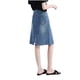 thumbnail image 2 of Falda midi vintage de denim con corte en A y cintura alta para mujer - Falda informal de verano adelgazante para tallas grandes, 2 of 8