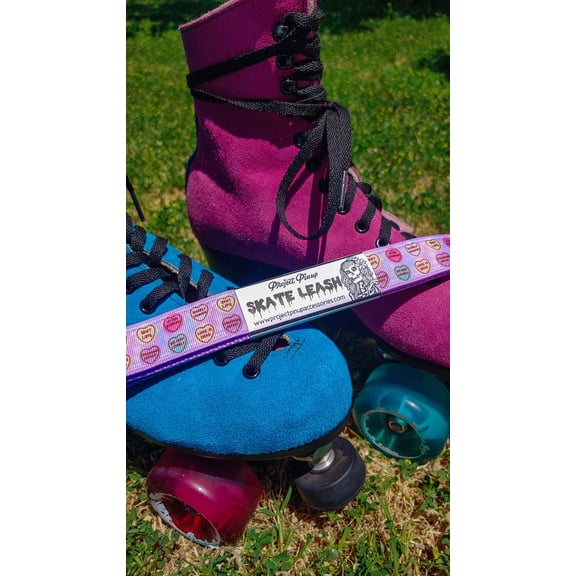 Lavender Rude Candy Hearts Adjustable Roller Skate Leash