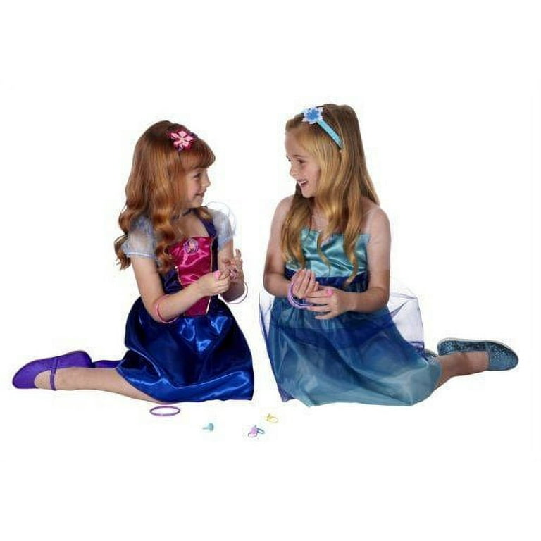 Disney FROZEN Princess Play Boutique: Elsa & Anna Costume Accessories in  Travel Dress Up Trunk - Walmart.com