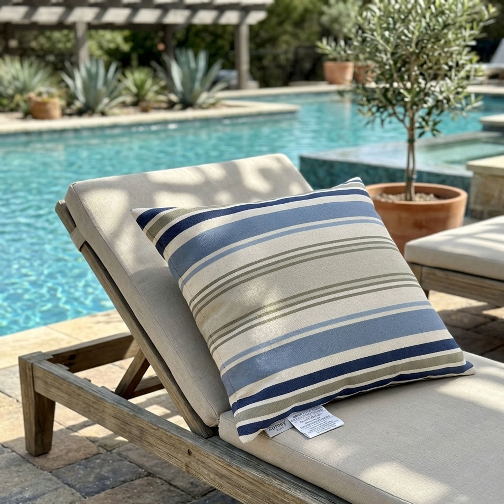 Set of 2 Multi-Color Outdoor Throw Pillows, Weatherproof Polyester Material, 18x18x4 Inch