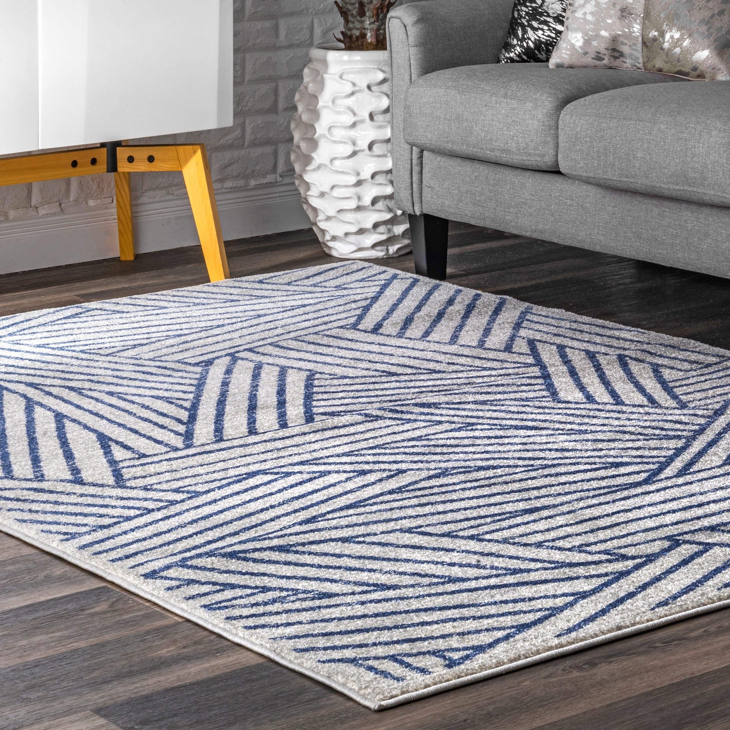 Nuloom Contemporary Bella Abstract Layering Stripes Faded Area Rug 6