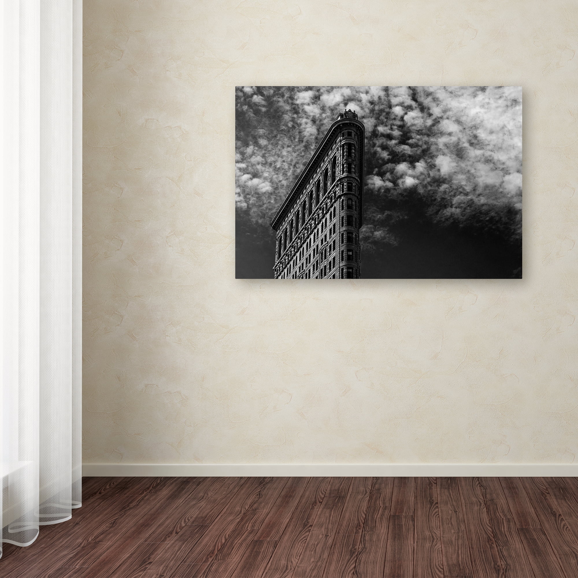Trademark Fine Art 'Nyc Flatiron' Canvas Art by Francesco Santini