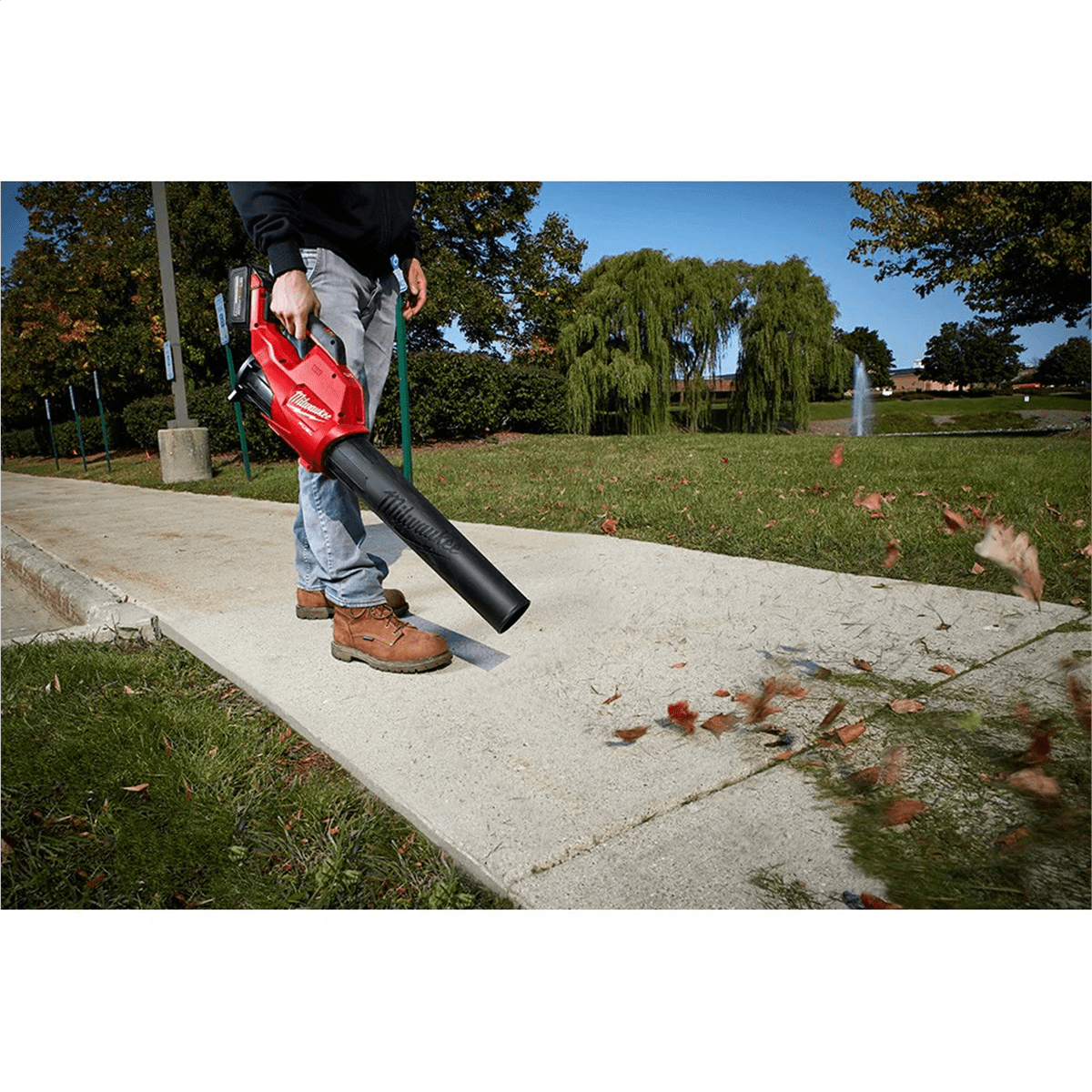 Milwaukee leaf blower combo hotsell