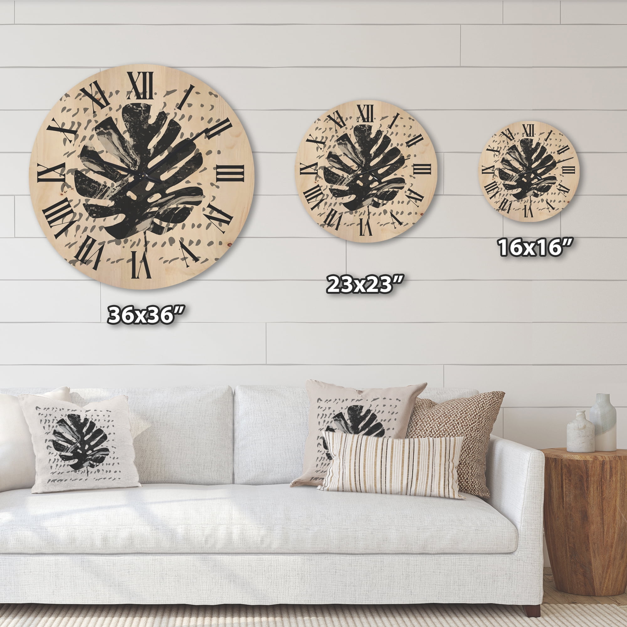 Designart 'Minimal Tropical Palm Leaf Over Grunge Texture' Tropical Wood Wall Clock