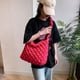 thumbnail image 5 of Bolso de mano acolchado Bolso de moda acolchado de algodón Bolso bandolera grande para mujer, 5 of 9