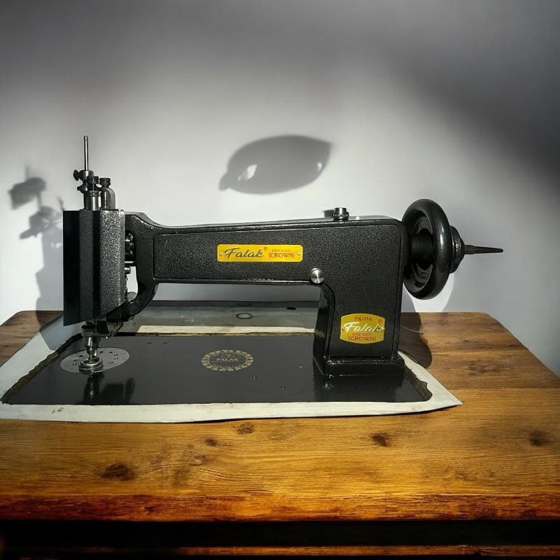 Falak 114w103 Chain&Moss Stitch Embroidery Machine