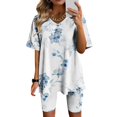thumbnail image 2 of Blusas para Mujeres Casual Cuello en V Impresión de Manga Corta Blusa Y Pantalones Cortos Dos Piezas Pantalones Conjunto, 2 of 4
