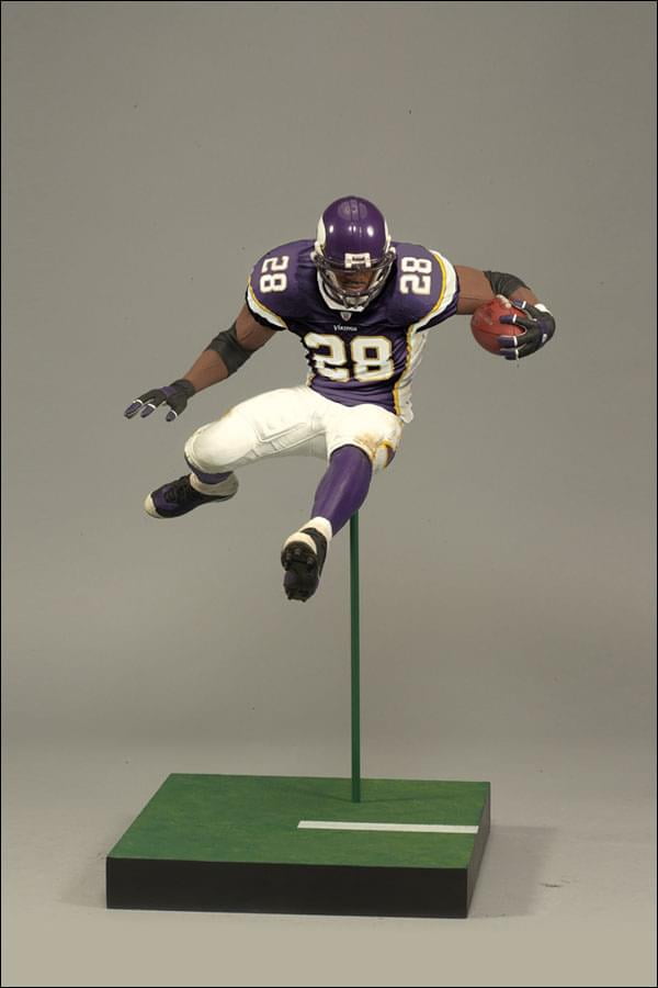 Adrian Peterson フィギュア 28番 McFarlane Toys Adrian Peterson Action Figure, Black Wrist Tape