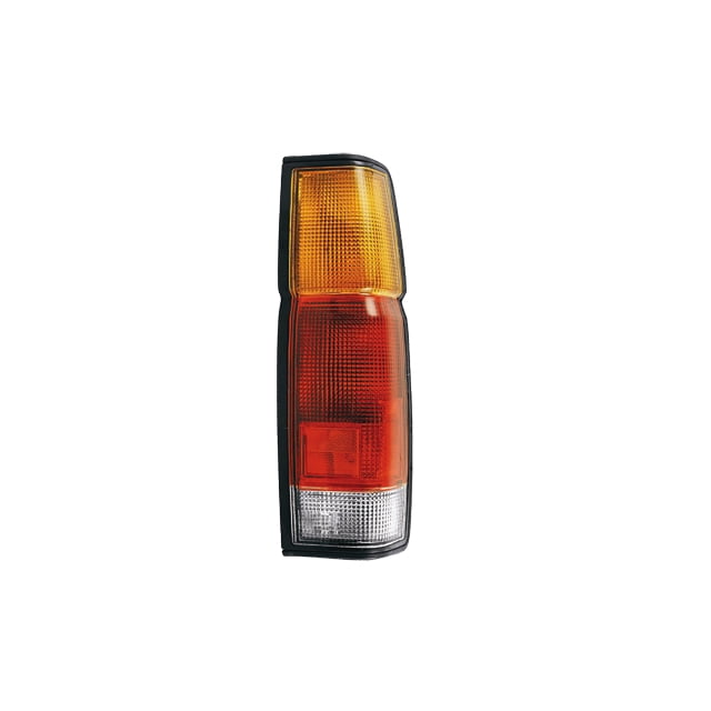 CALAVERA D21 1987 al 1997 NISSAN Derecha/Pasajero DEPO .