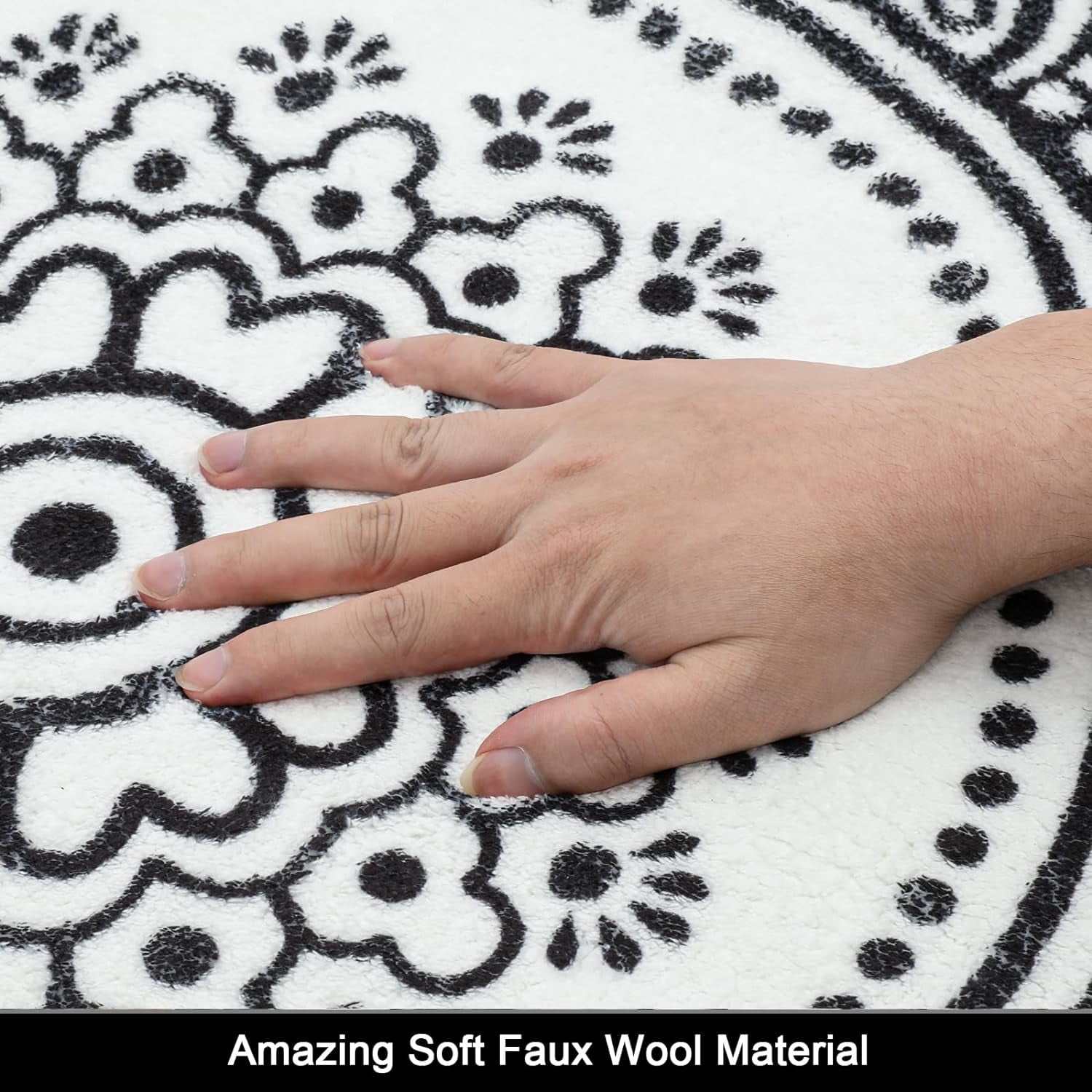 MJIAexp 4ft Mandala Boho Round Rug Circle Rug Non-Slip Machine Washable Area Rug Soft Bedroom Rug Throw Rug Vintage Carpet for Living Room Kitchen Dorm Coffee Table Black White