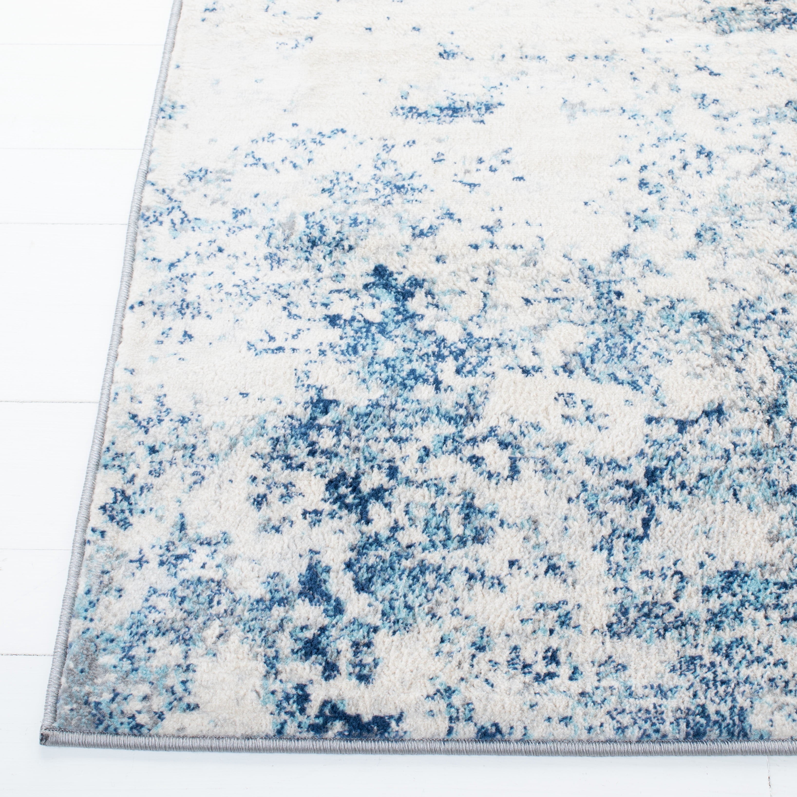 SAFAVIEH Brentwood Ainslee Abstract Area Rug, Ivory/Navy, 5'3" x 7'6"