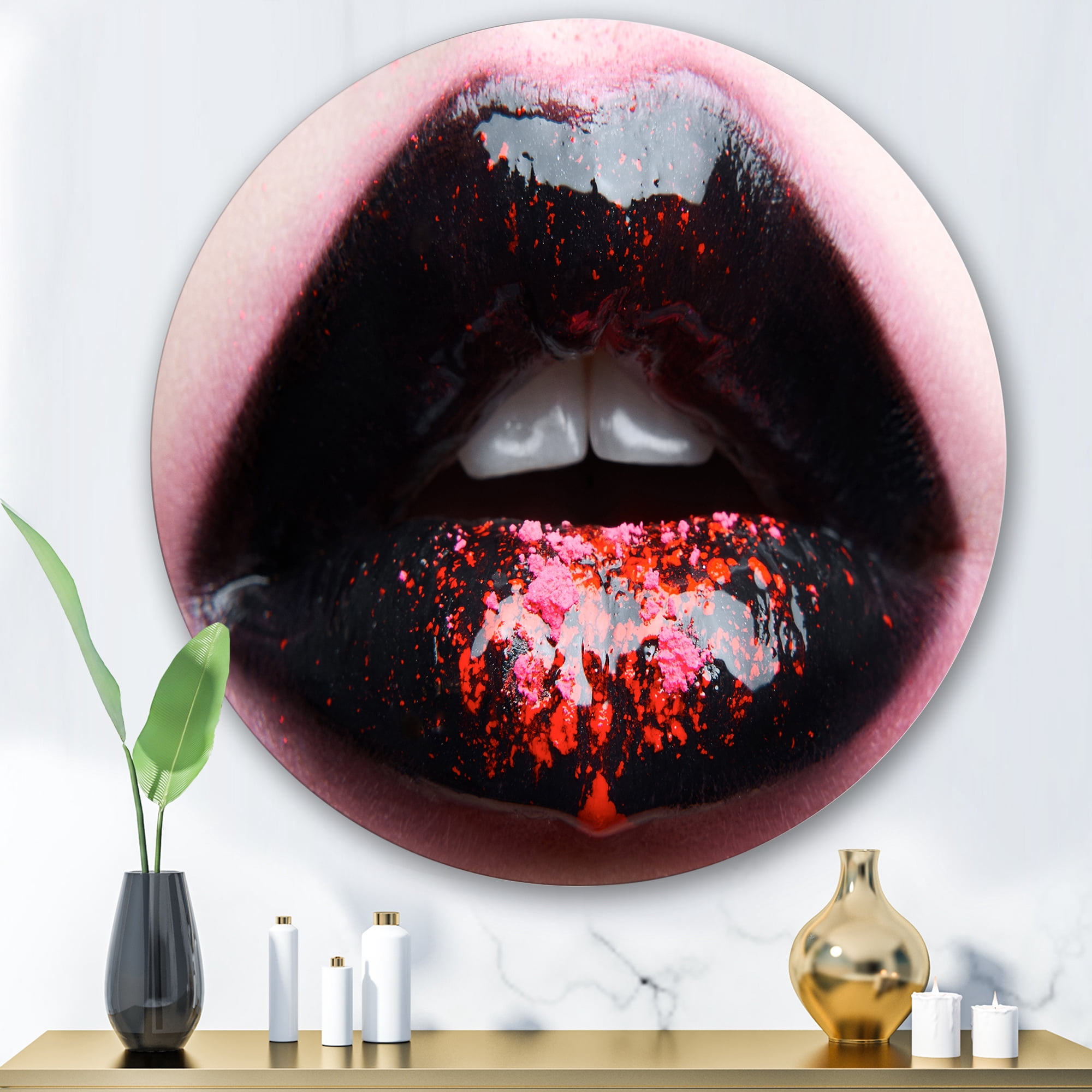 Designart 'Plump Woman Lips With Pink and Black' Modern Circle Metal Wall Art 29x29 - Disc of 29