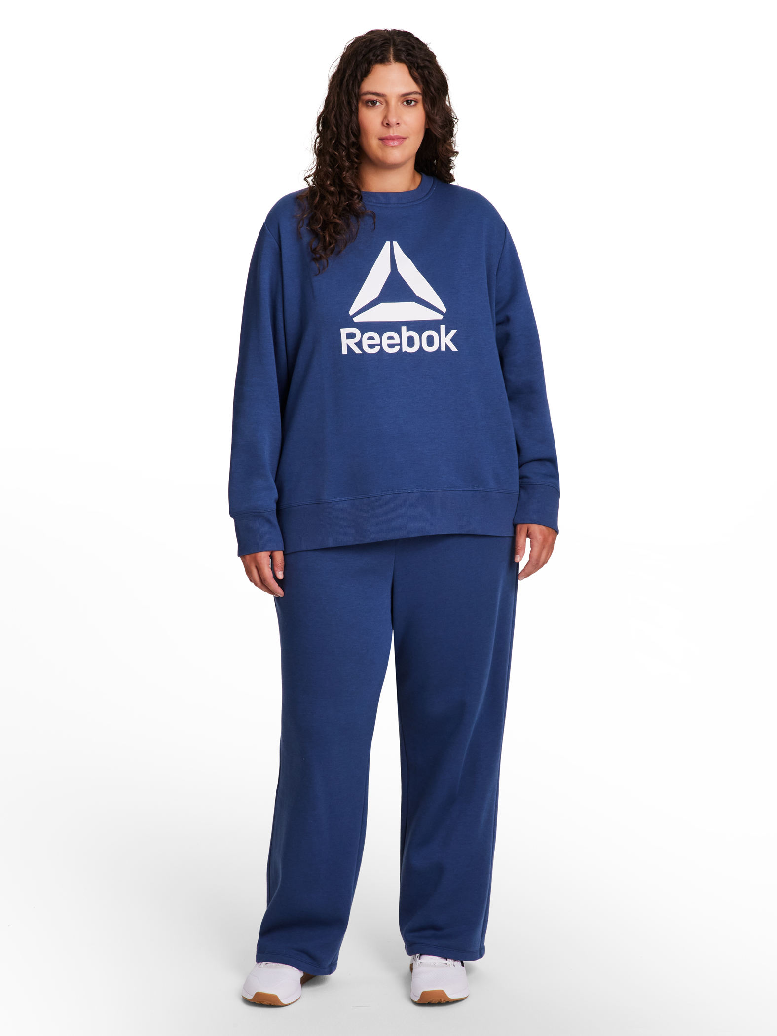 Reebok Women's and Women's Plus Sport Core Crewneck and Straight Leg Pant 2-Piece Set, Sizes XS-4X