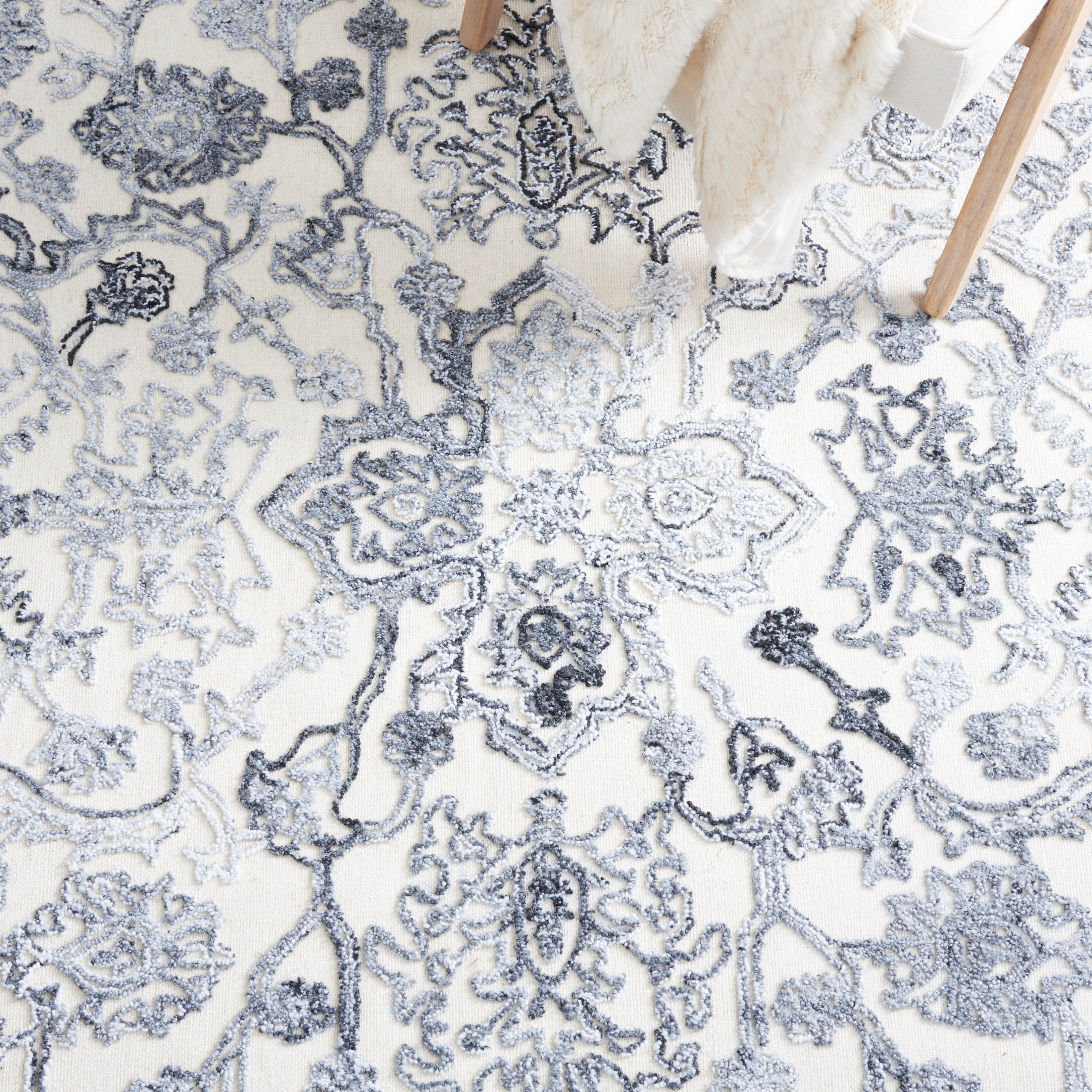 SAFAVIEH Trace TRC303F Handmade Grey / Ivory Rug