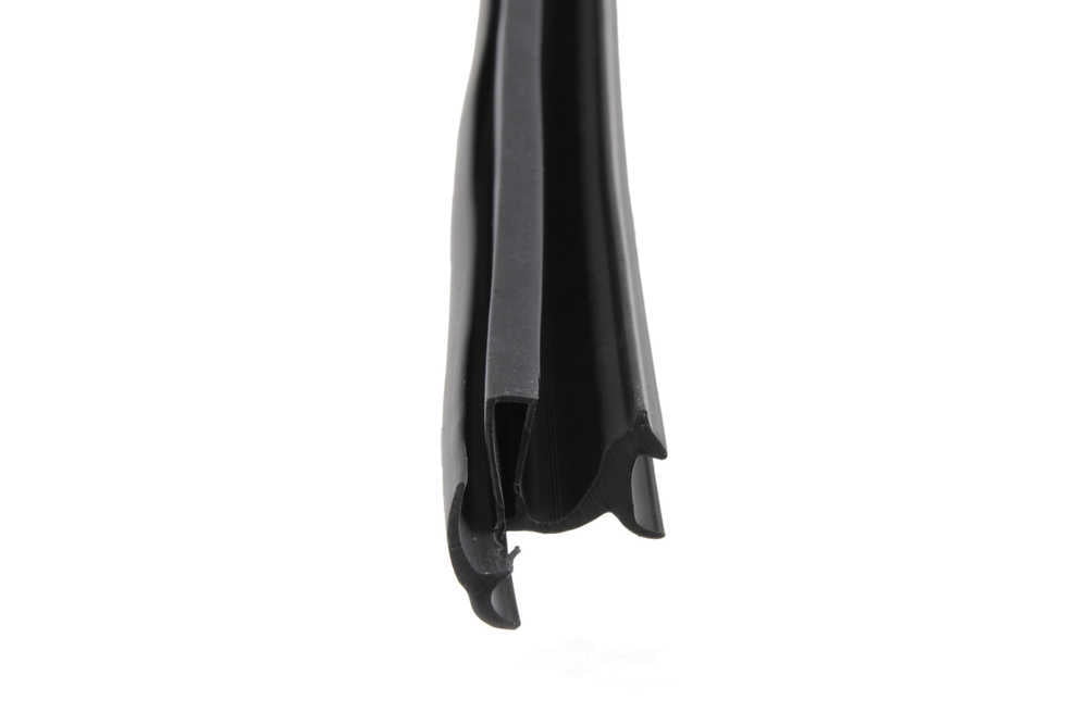 URO Parts URO-010126 Quarter Window Seal