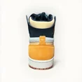 thumbnail image 4 of Ni - ke Size 8.5 - Air Jordan 1 Zoom Comfort 2 High Muslin Vivid Orange, 4 of 5