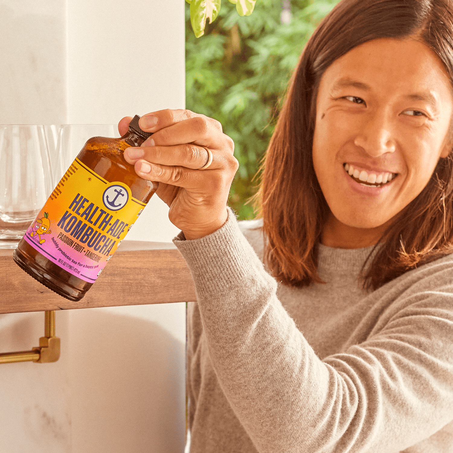 Health-Ade Passion Fruit-Tangerine Kombucha Tea, 16 fl oz