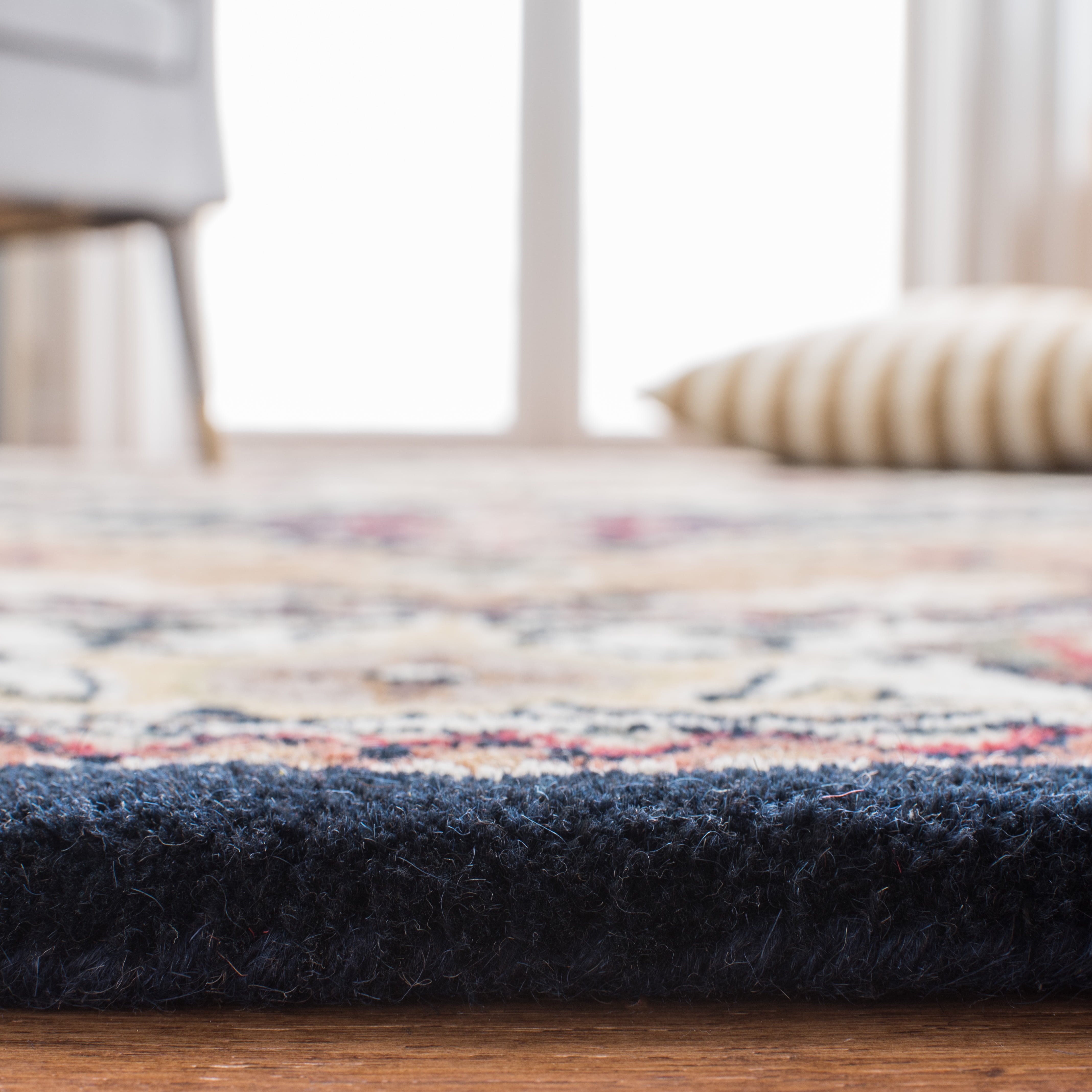 Safavieh Heritage York Oriental Wool Runner Rug, Navy/Brown, 2'3" x 8'