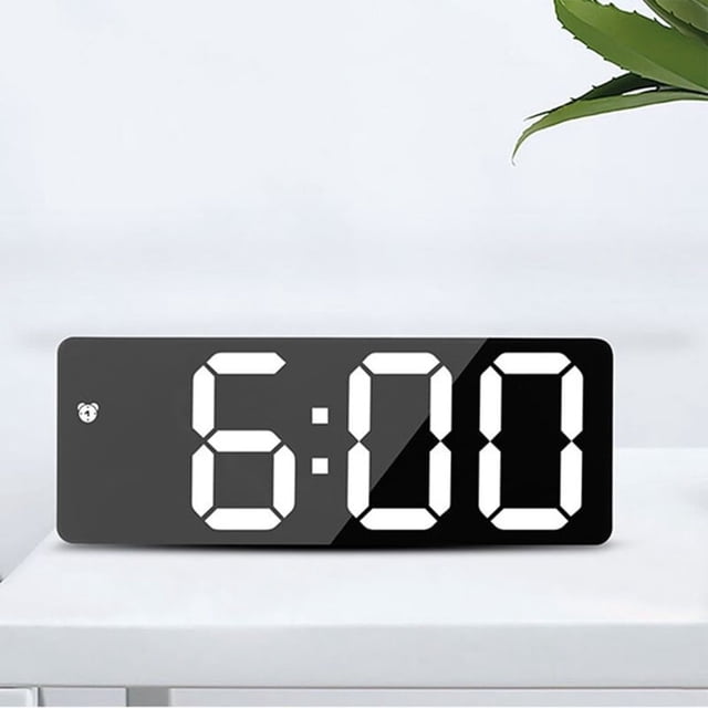 DEBGFS Digital Alarm Clock LED Clock Non Ticking Charging Cable/Battery Powered Alarm Clock for Home Bedroom Decor,blackshell