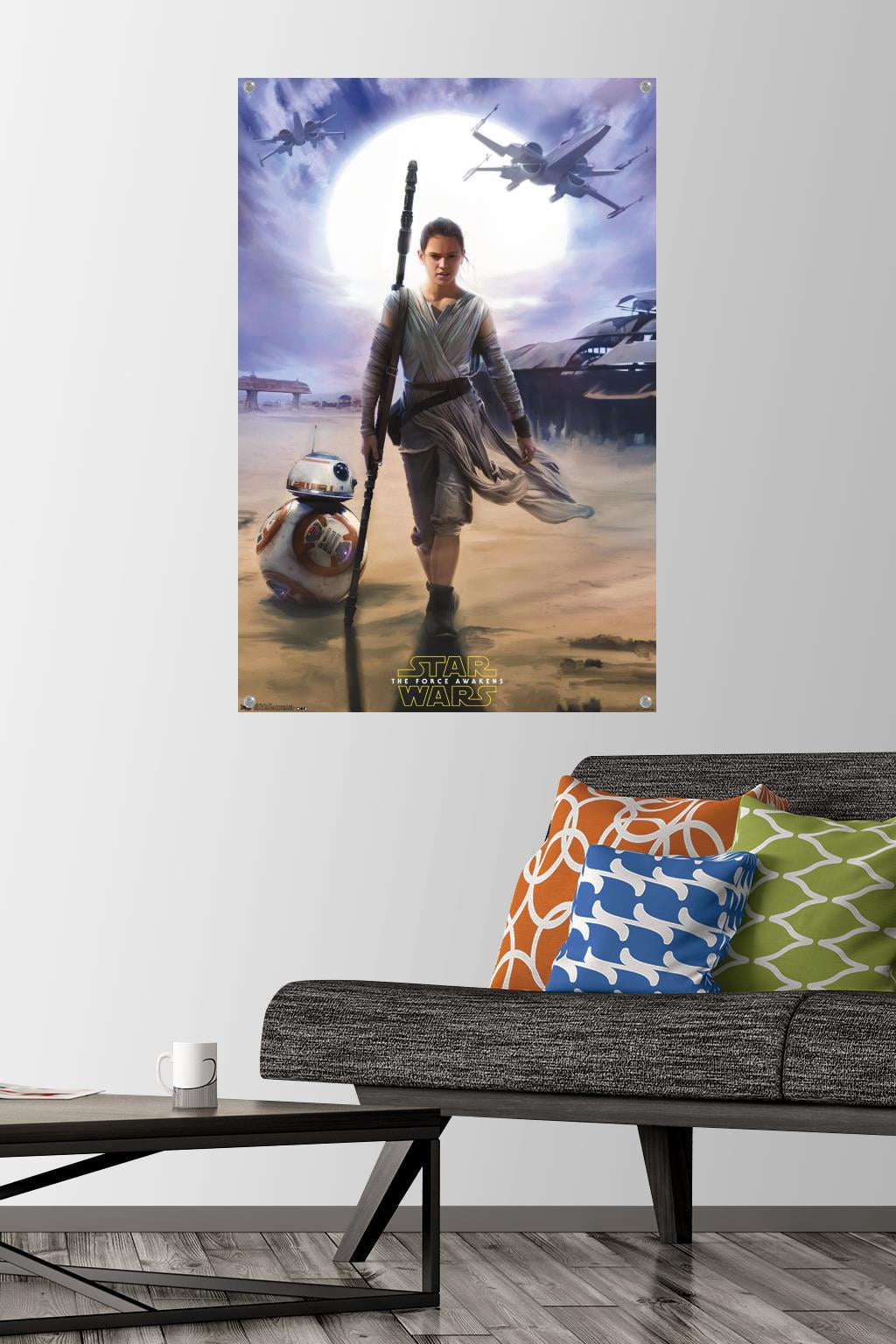 Star Wars: The Force Awakens - Rey Wall Poster with Push Pins, 22.375" x 34"