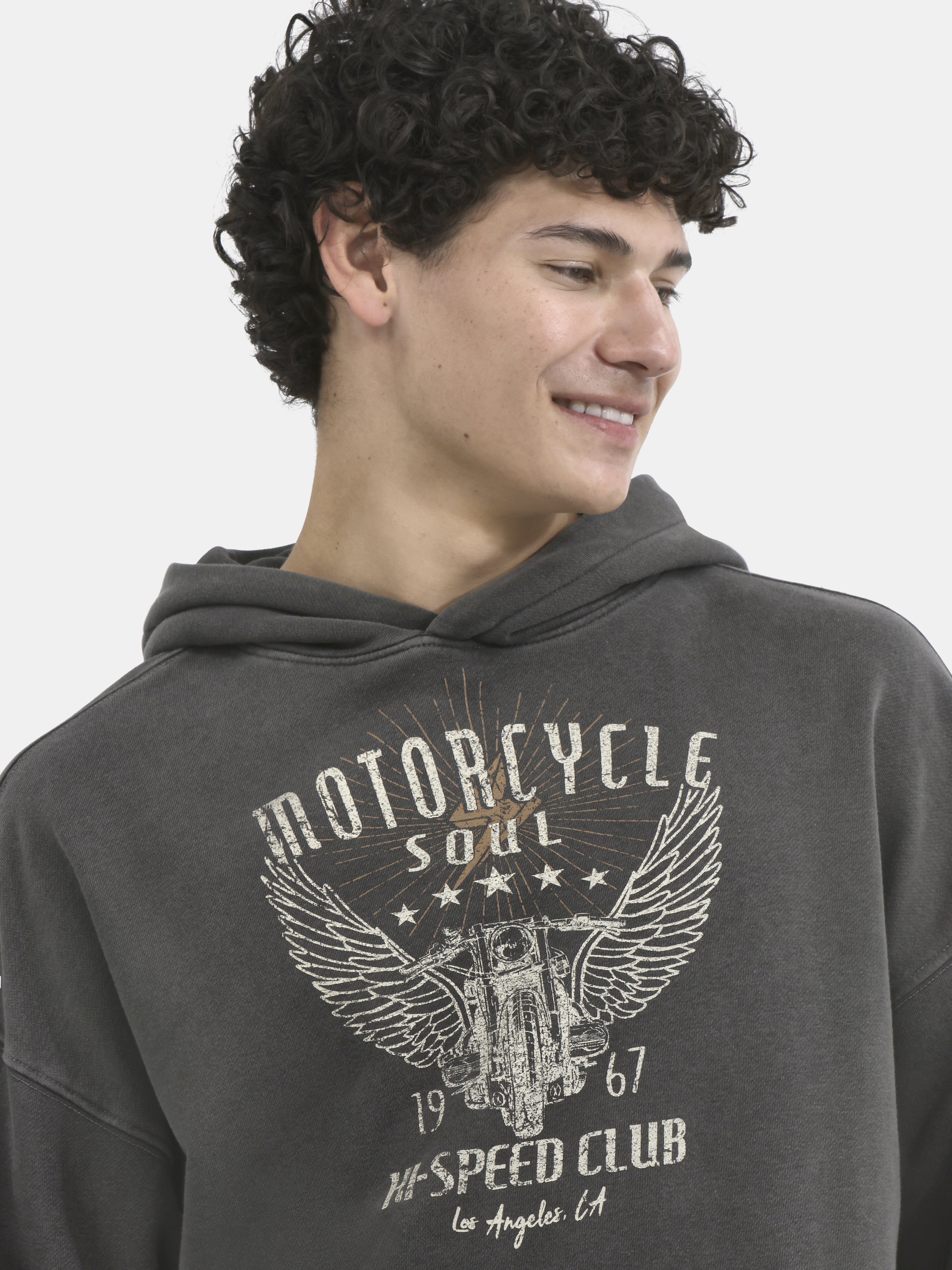 No Boundaries All Gender Oversized Graphic Hoodie with Long Sleeves, Men's and Big Men’s
