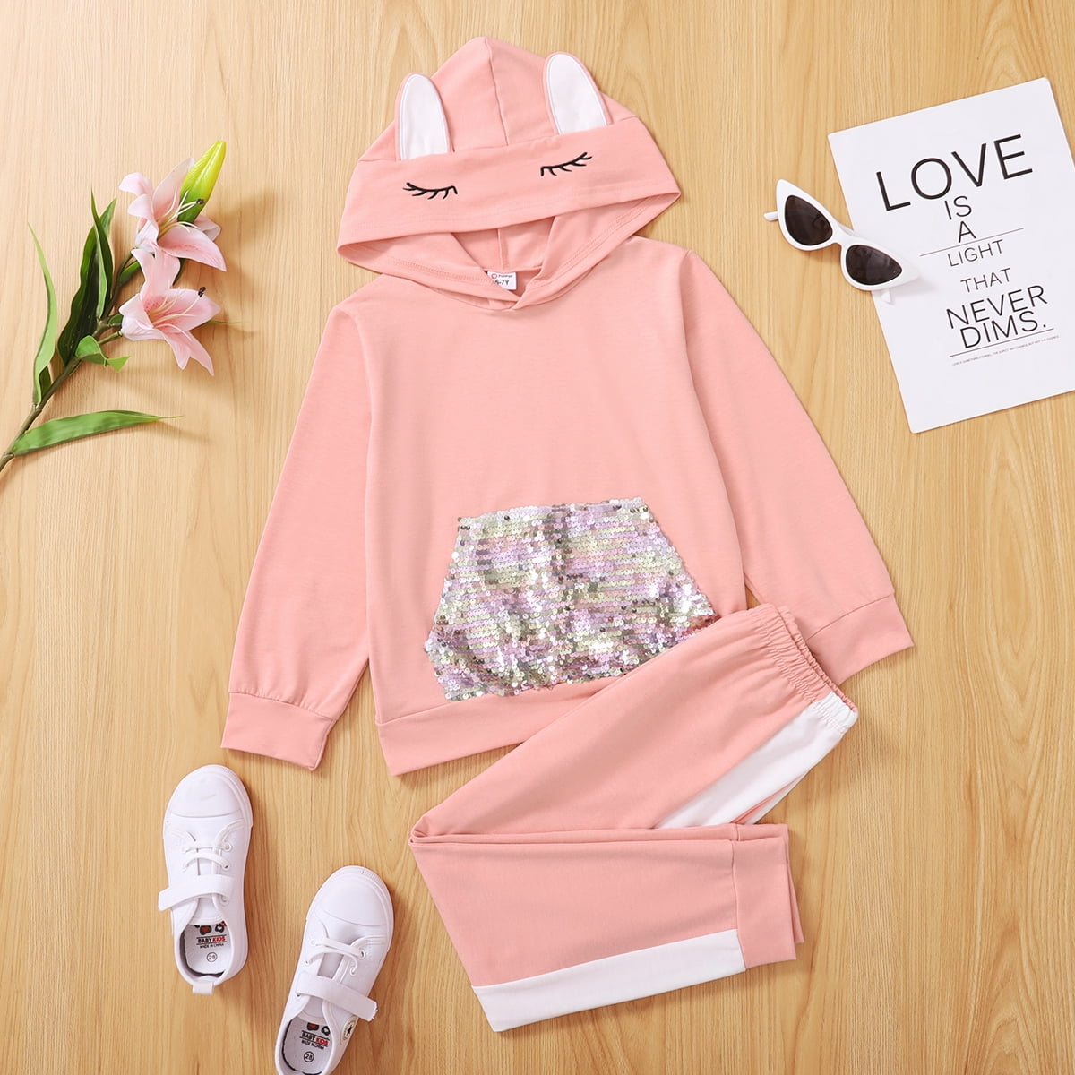 2-piece Toddler Girl Letter Print Hoodie and Colorblock Pants Set
