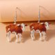thumbnail image 2 of 2 pares de pendientes colgantes de vaca de dibujos animados de acrílico divertidos únicos lindos y elegantes pendientes de gancho de gota de animales lecheros conjuntos de regalos 5*3,4 CM negro marr, 2 of 5