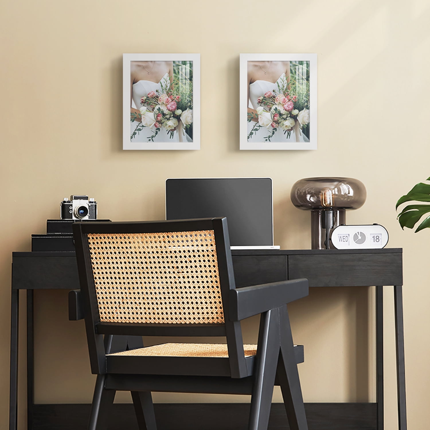 Modern 8 in. x 10 in. White Picture Frame (Set of 2)