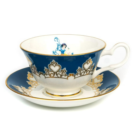 The English Ladies Co Disney Snow White Tea Set from The Disney Princess Teaware Collection