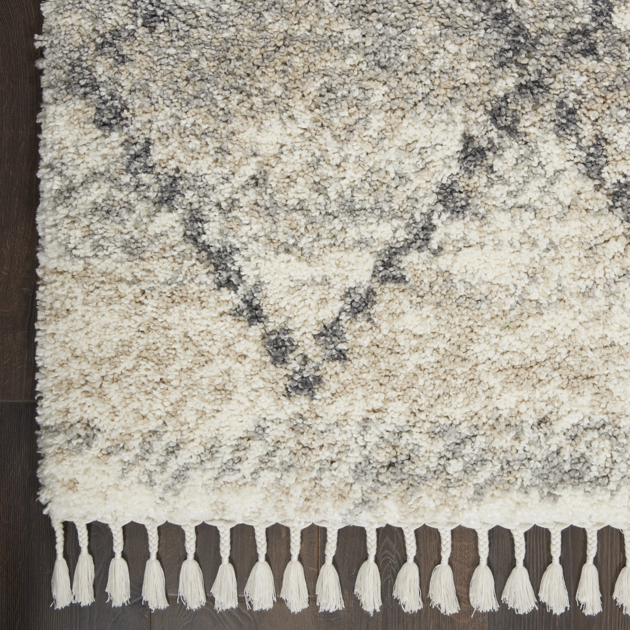 Nourison Oslo Shag 6'7" x 9'6" Ivory/Grey Shag Indoor Rug