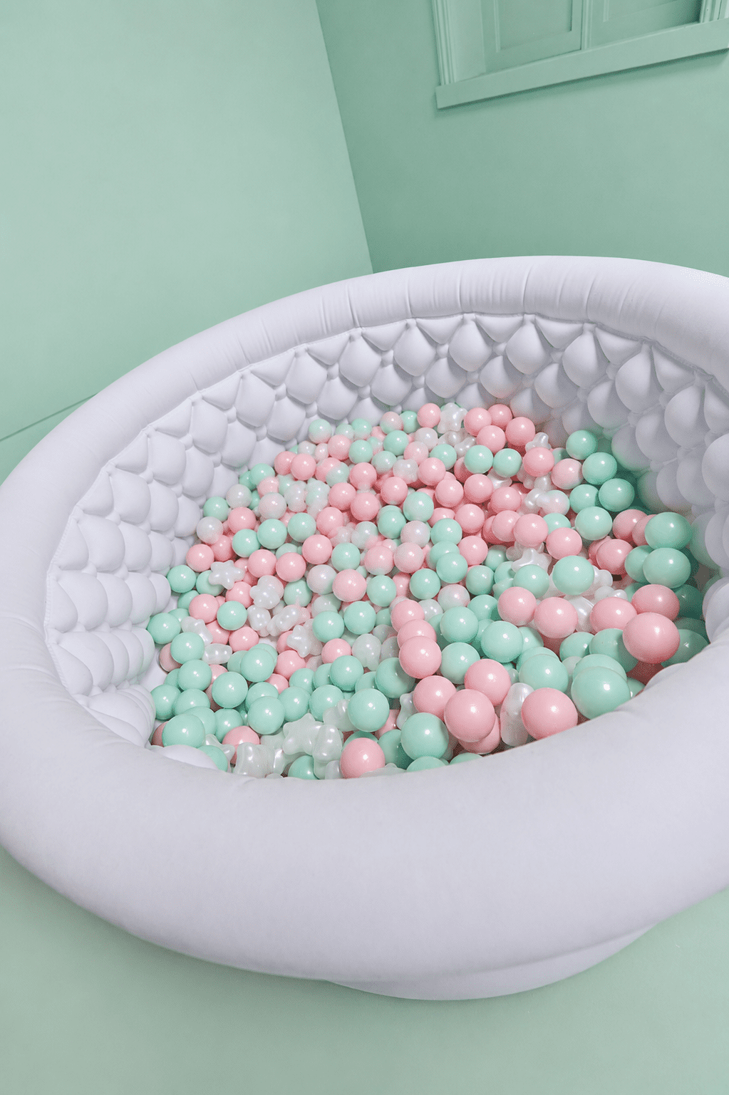 Little Tikes Sweet Spaces Inflatable Ball Pit with 250 Balls, Sensory Play, Ages 12+ Months
