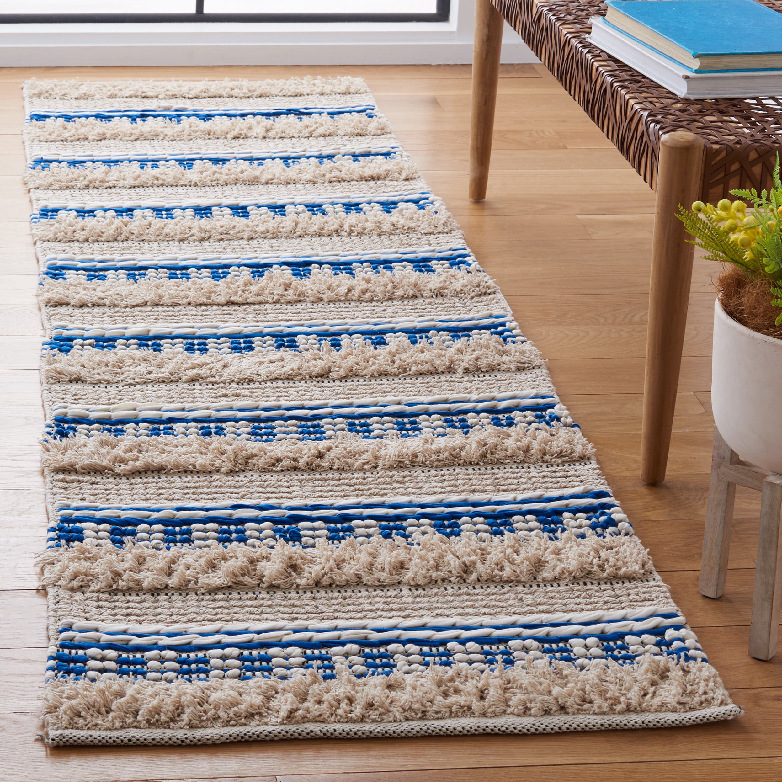 SAFAVIEH Natura Ermintrude Striped Cotton Runner Rug, Beige/Navy, 2'3" x 8'