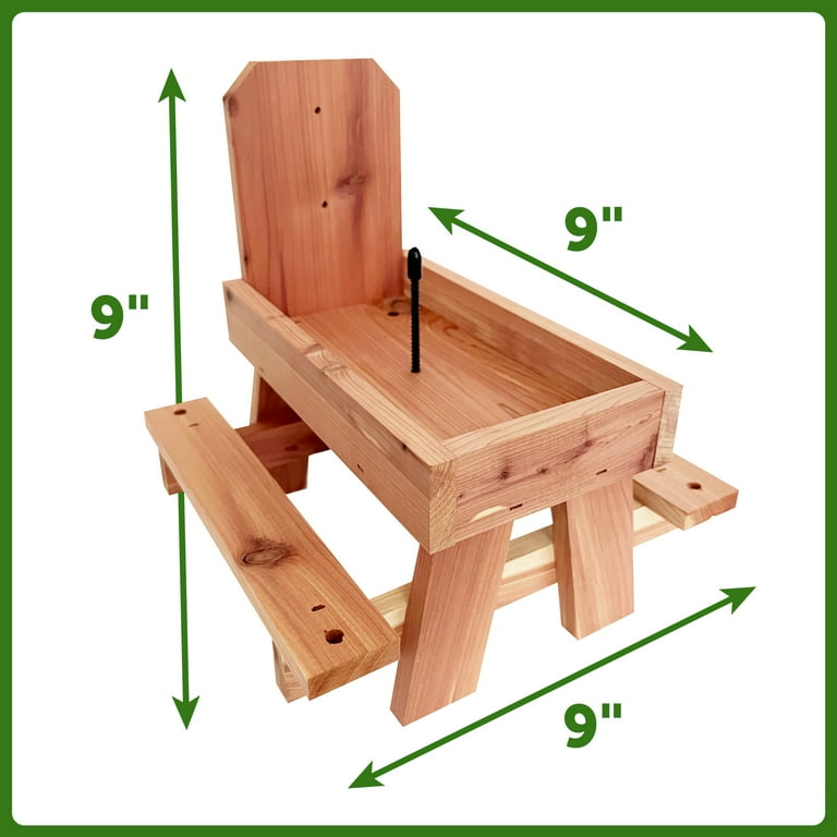 Pennington Red Cedar Picnic Table Squirrel Feeder, Holds Corn, Nuts and Seeds, 1 Table, 9"x10"x9"