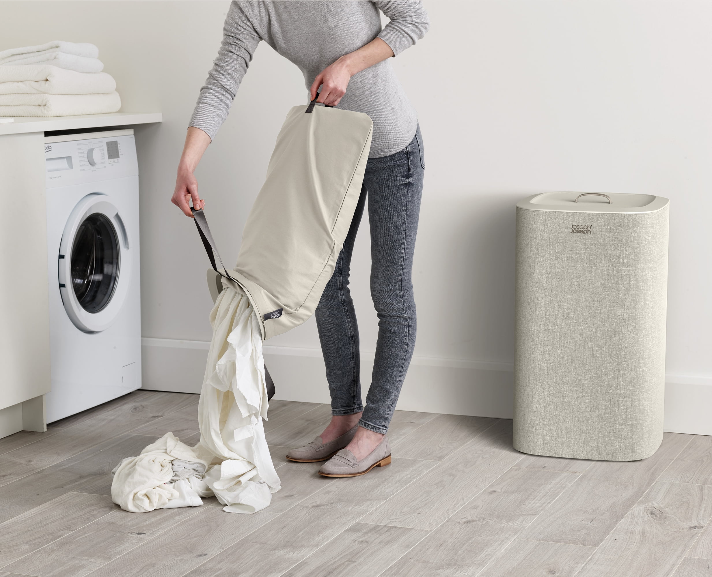 Joseph Joseph Tota 60-liter Easy-empty Separation Laundry Hamper