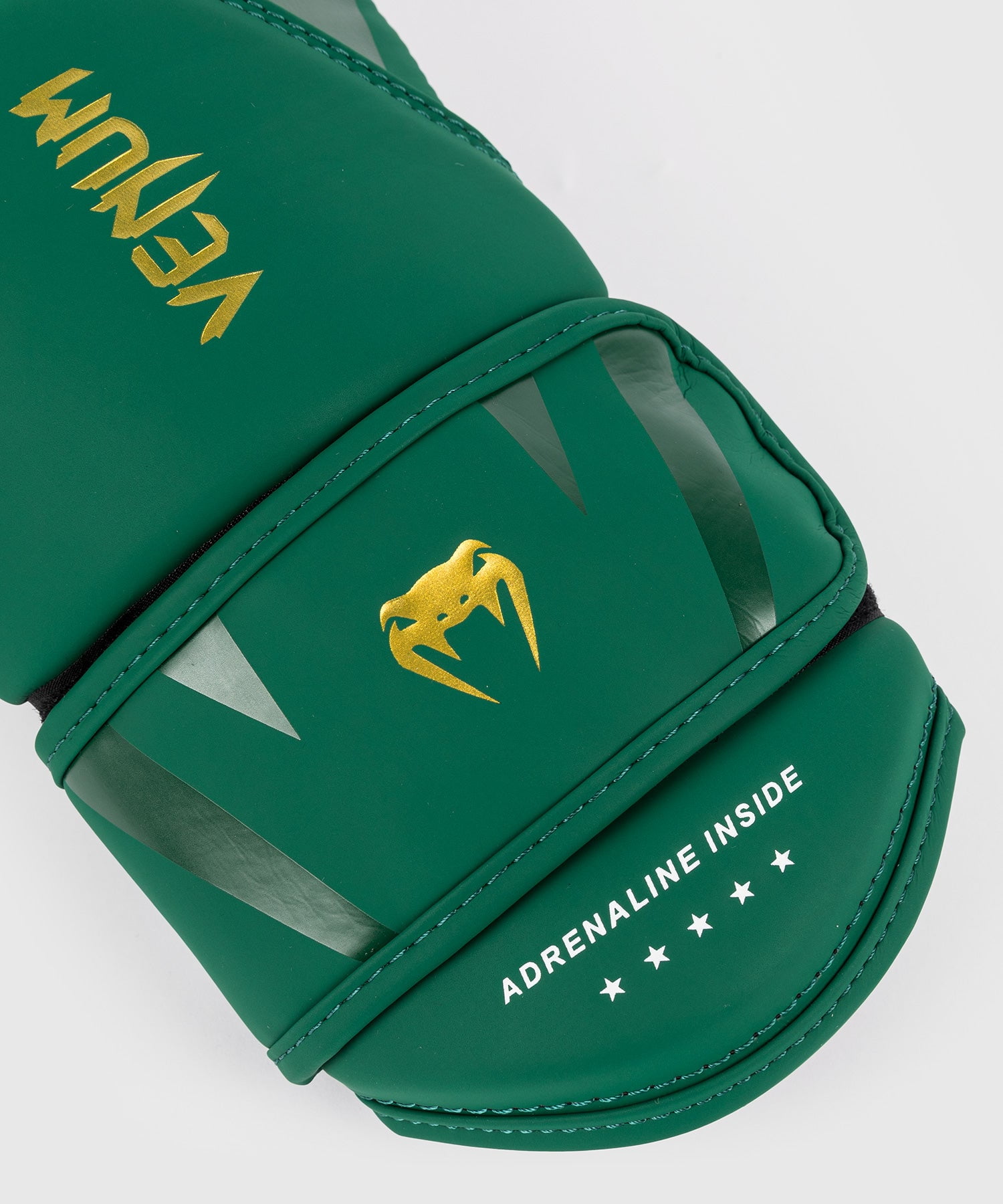 Venum Challenger 4.0 Boxing Gloves - Army Green - 10-Ounce