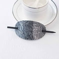 thumbnail image 2 of Xihbxyly Pinza de Cuero para El Cabello, Elegante Pasador Ovalado de Cuero Sintético, Accesorio Duradero de Madera, Pasador Fácil de Usar, para Uso Diario, Fiestas y Viajes, Regalo Perfecto para Muje, 2 of 3