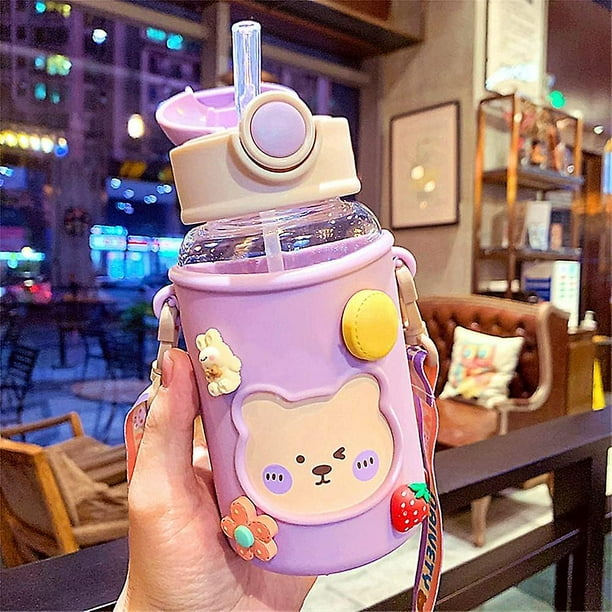 Botella de agua Kawaii para niñas, lindas botellas de agua con pajita, botella de agua portátil a prueba de fugas con oso Kawaii con correa y funda ajustables, para la escuela