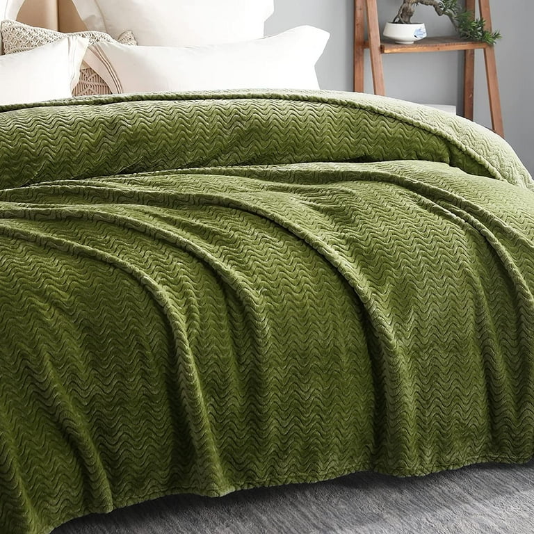 Olive green online bed blanket