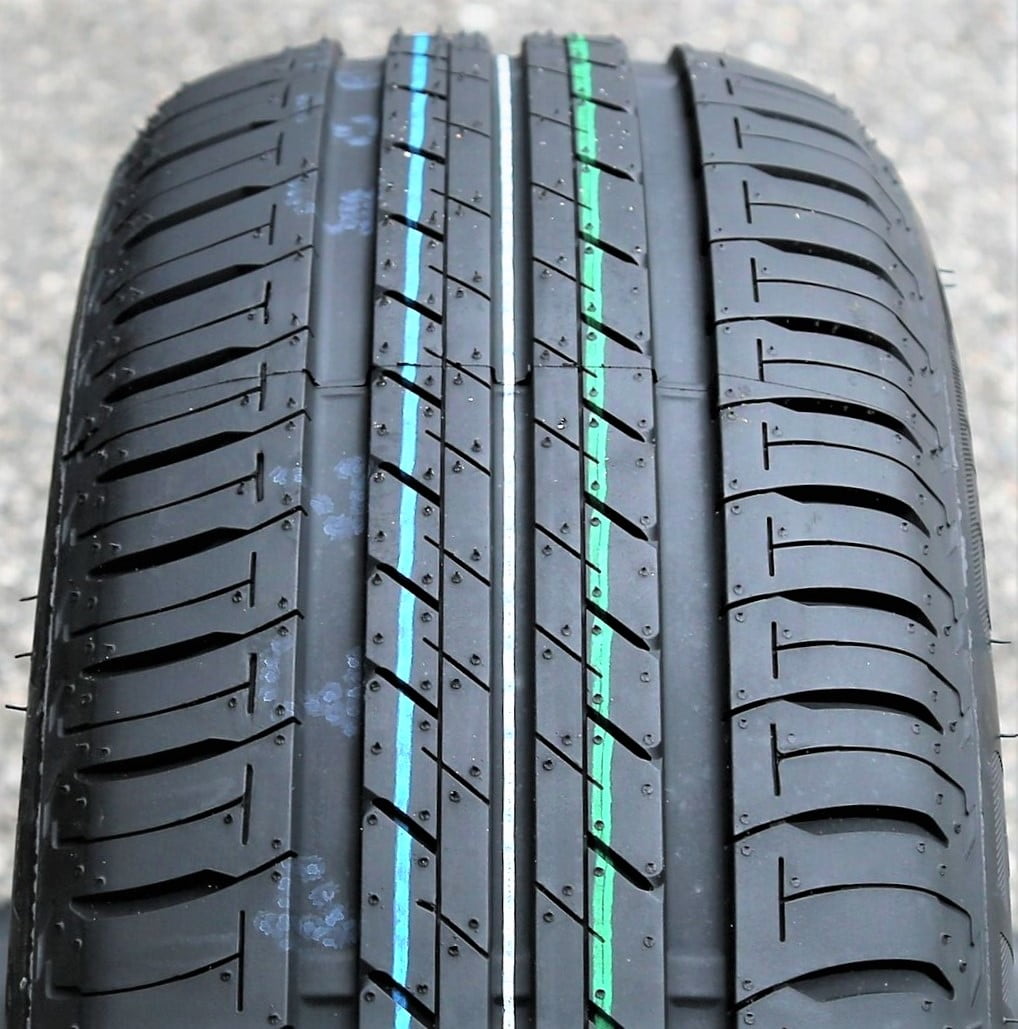 Bridgestone Blizzak WS90 Winter Tire, 205/65R16 95T, Fits 2016-21 Chevy  Malibu L, 2012-13 Toyota Camry Hybrid LE - Walmart.com